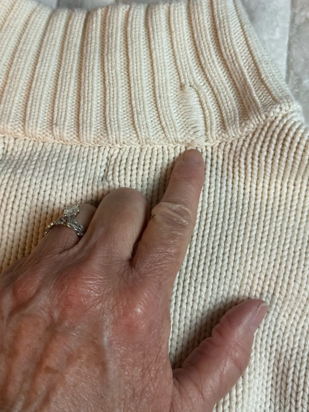 Vtg. Ralph Lauren Polo jeans Co. Ivory Quarter Zip Heavy Cotton Sweater Large. - Picture 9 of 9